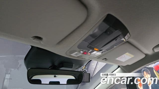 Kia Niro 2022 — Şəkil 19/20
