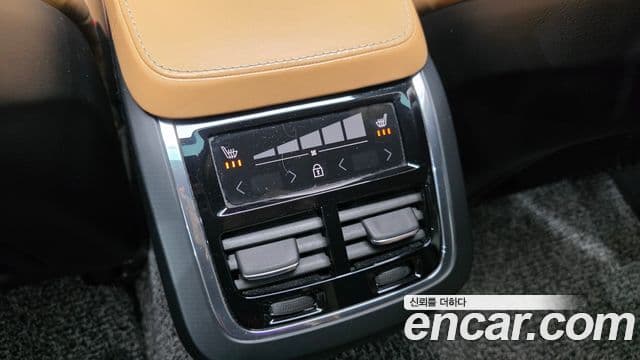 Volvo S90 2019 — ფოტო 15/20
