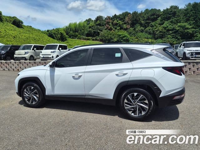 Hyundai The New Tucson 2023 — ფოტო 4/17