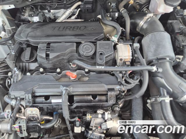 Hyundai The New Tucson 2023 — ფოტო 8/17