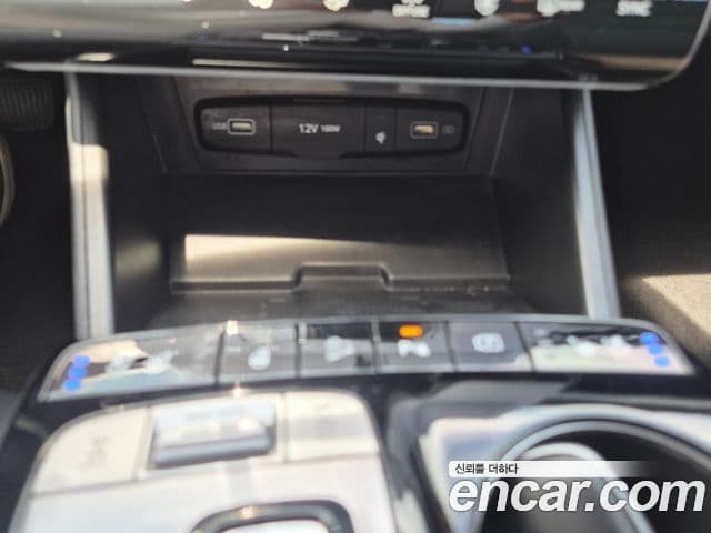 Hyundai The New Tucson 2023 — ფოტო 12/17