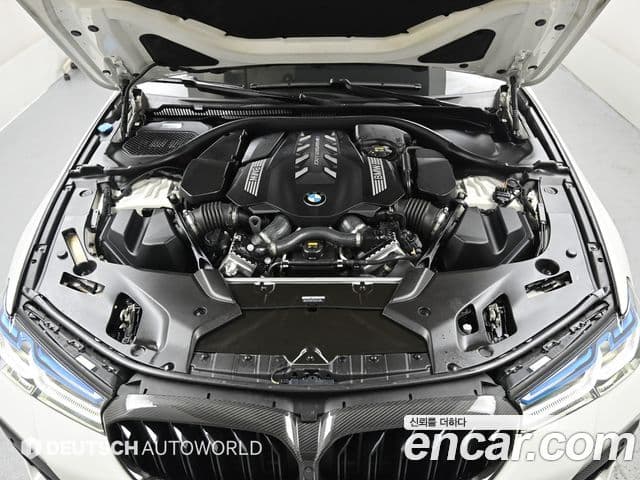 BMW 5 Series 2023 — ფოტო 5/20