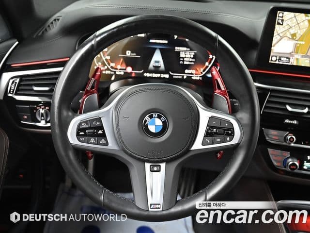 BMW 5 Series 2023 — ფოტო 13/20