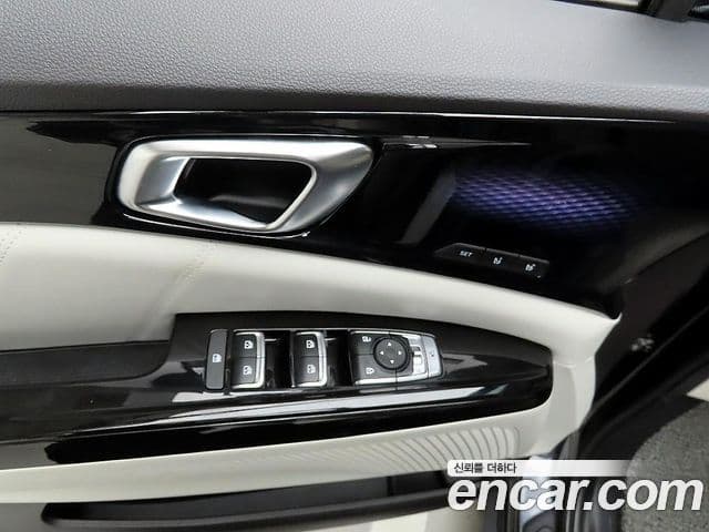 Kia Carnival 2022 — Şəkil 11/20