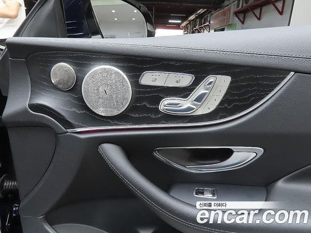 Mercedes-Benz E-Class 2018 — Фото 16/20