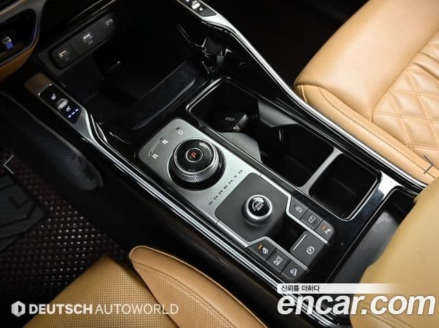 Kia Sorento 2020 — Фото 8/20
