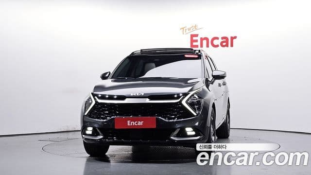 Kia Sportage 2023 — ფოტო 3/20