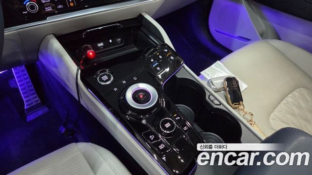 Kia Sportage 2023 — ფოტო 9/20