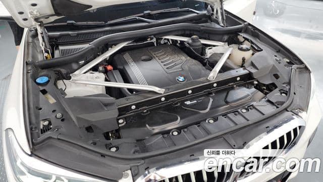 BMW X5 2020 — ფოტო 6/20