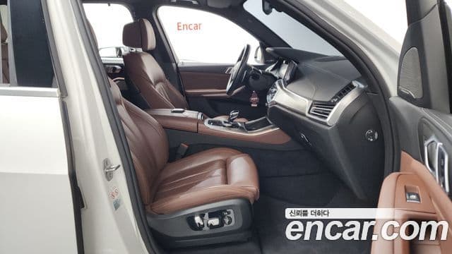 BMW X5 2020 — ფოტო 24/38