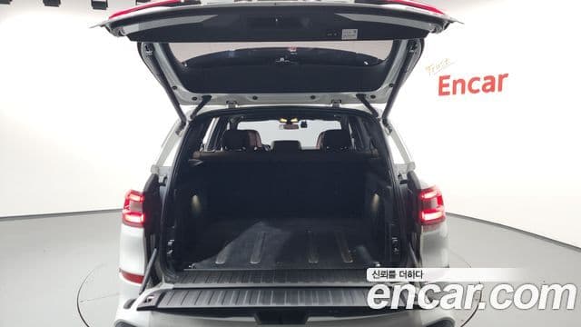 BMW X5 2020 — ფოტო 34/38