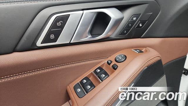 BMW X5 2020 — ფოტო 15/38