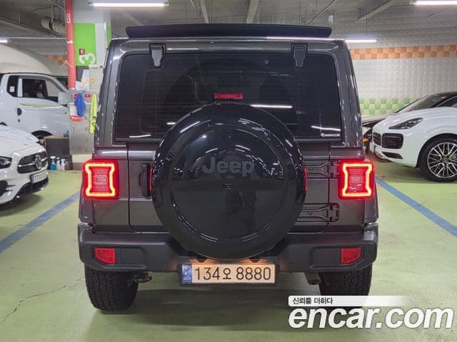 Jeep Wrangler 2020 — Şəkil 3/18