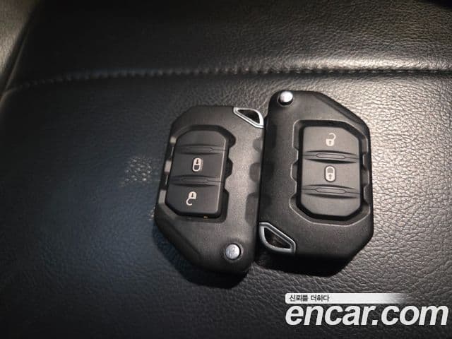 Jeep Wrangler 2020 — Şəkil 5/18