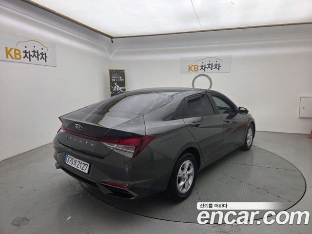 Hyundai The New Avante Hybrid 2021 — Şəkil 16/18