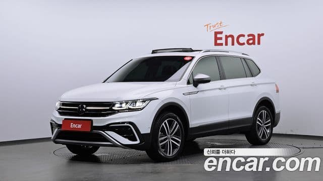 Volkswagen Tiguan Allspace 2023 — ფოტო 1/20