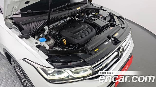 Volkswagen Tiguan Allspace 2023 — ფოტო 6/20