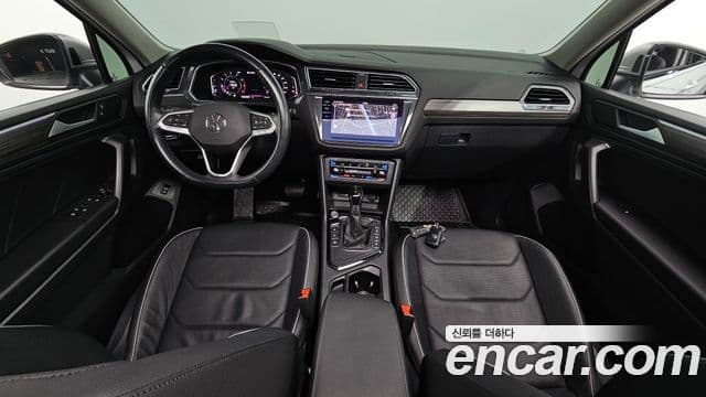 Volkswagen Tiguan Allspace 2023 — ფოტო 7/20