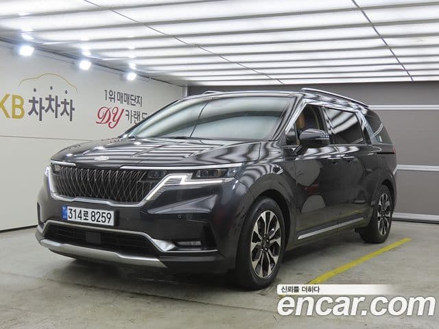 Kia Carnival 2021 — Фото 10/20