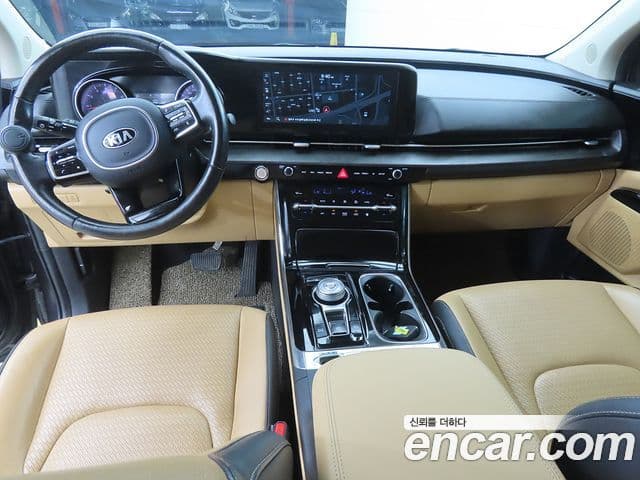 Kia Carnival 2021 — Фото 6/20