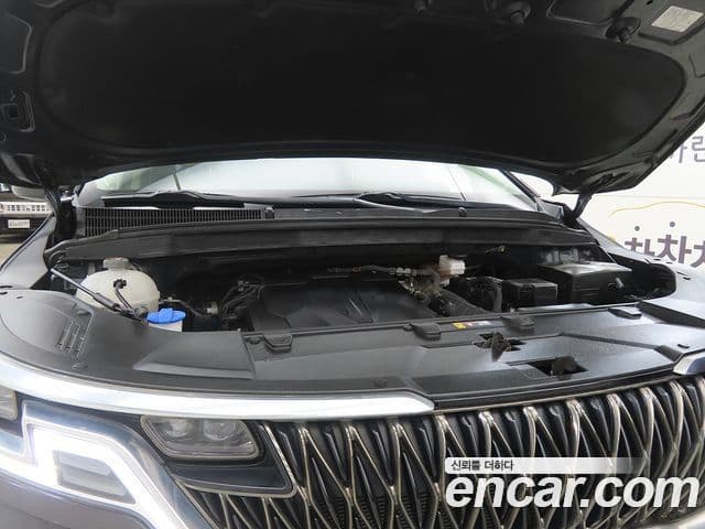Kia Carnival 2021 — Фото 19/20