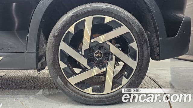 Mini Cooper S Countryman 2024 — ფოტო 30/31