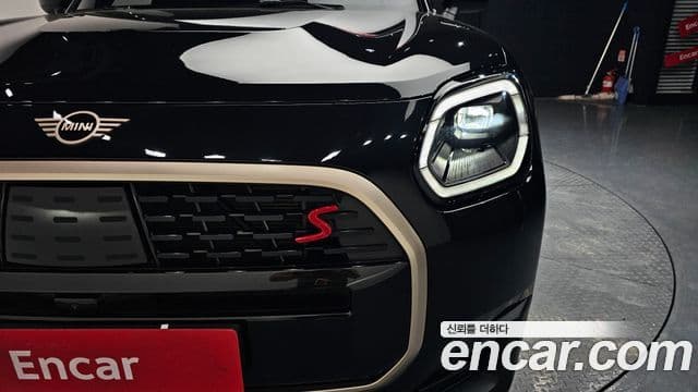 Mini Cooper S Countryman 2024 — ფოტო 14/31