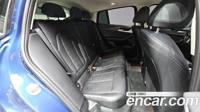 BMW X4 2025 — Photo 34/35