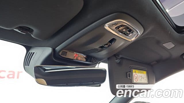 Volvo S60 2022 — Şəkil 30/33
