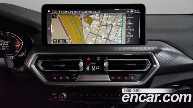 BMW X4 2025 — Фото 13/20