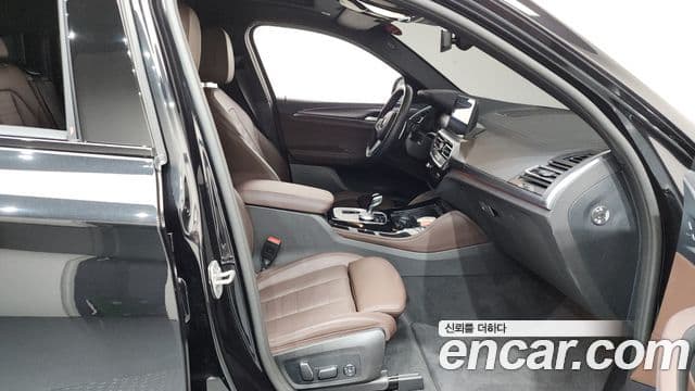 BMW X4 2025 — Photo 36/37