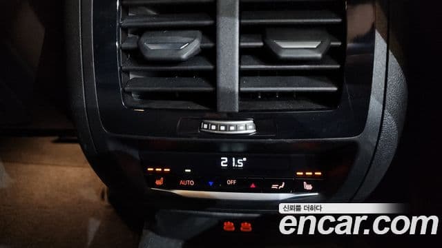 BMW X4 2025 — Photo 31/37
