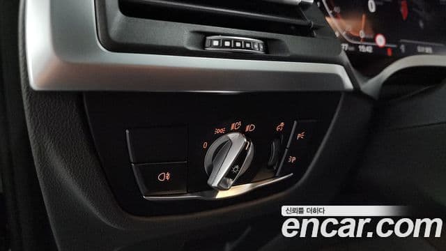 BMW X4 2025 — Photo 25/37
