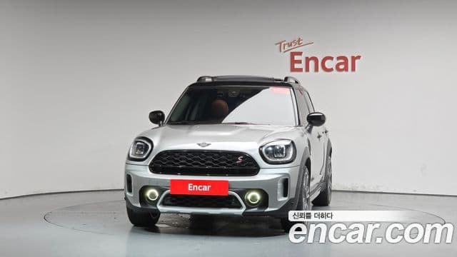 Mini Cooper S Countryman 2023 — Фото 3/20