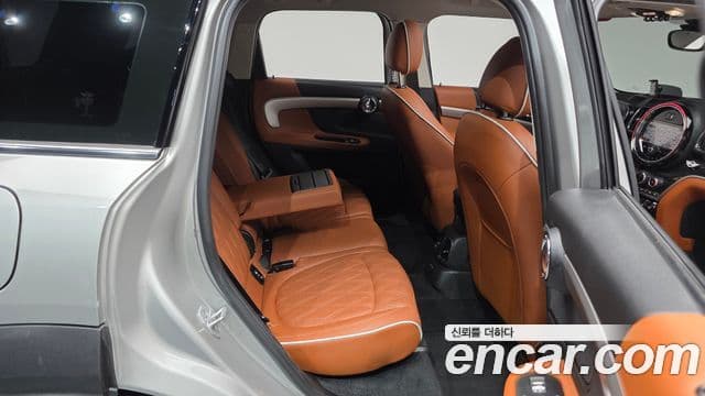 Mini Cooper S Countryman 2023 — Фото 12/20