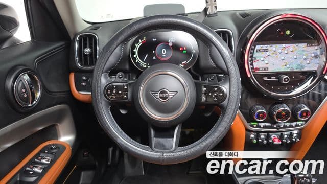 Mini Cooper S Countryman 2023 — Фото 13/20