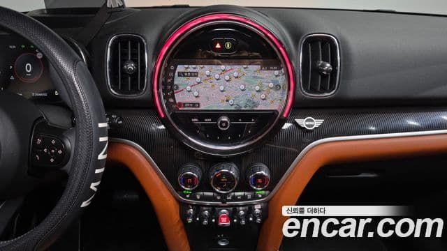 Mini Cooper S Countryman 2023 — Фото 14/20