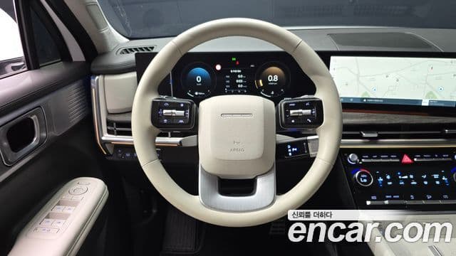 Hyundai Santa Fe 2023 — ფოტო 13/20