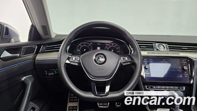 Volkswagen Arteon 2019 — Фото 13/20