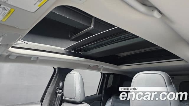 Jeep Renegade 2022 — Photo 31/32