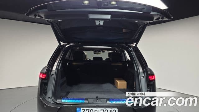 Land Rover Range Rover Sport 2025 — ფოტო 20/20