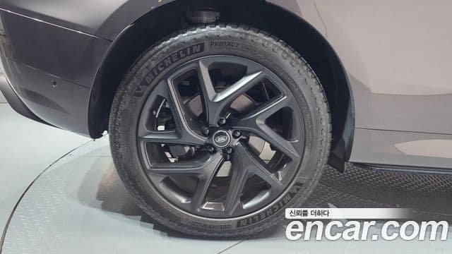 Land Rover Range Rover Sport 2025 — ფოტო 17/34