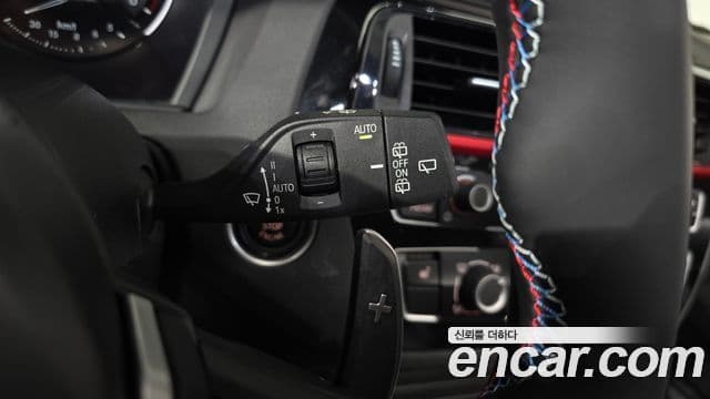 BMW 1 Series 2018 — Şəkil 19/20