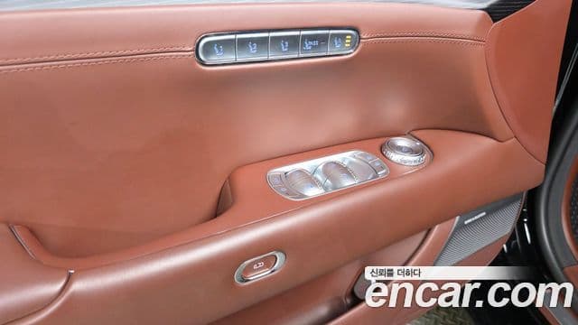Genesis G90 2022 — ფოტო 13/20