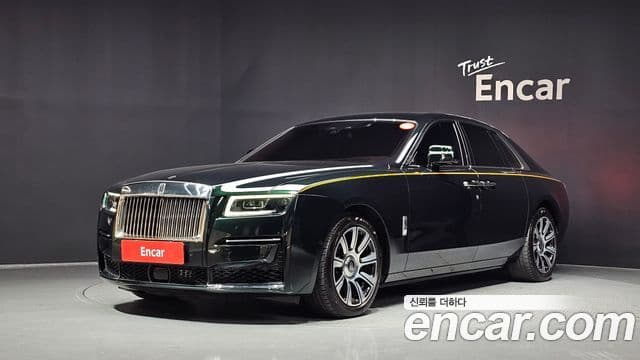 Rolls-Royce Ghost 2022 — ფოტო 1/20