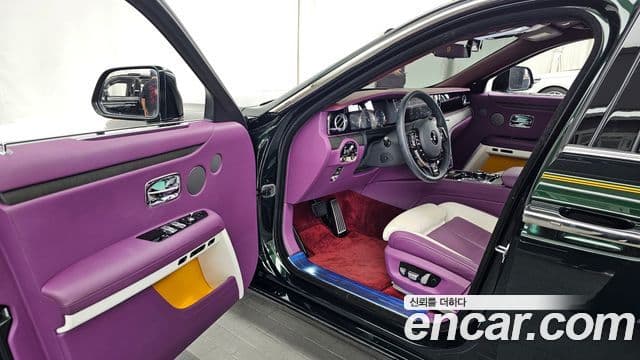 Rolls-Royce Ghost 2022 — ფოტო 10/20