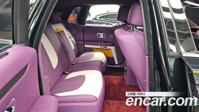 Rolls-Royce Ghost 2022 — ფოტო 12/20