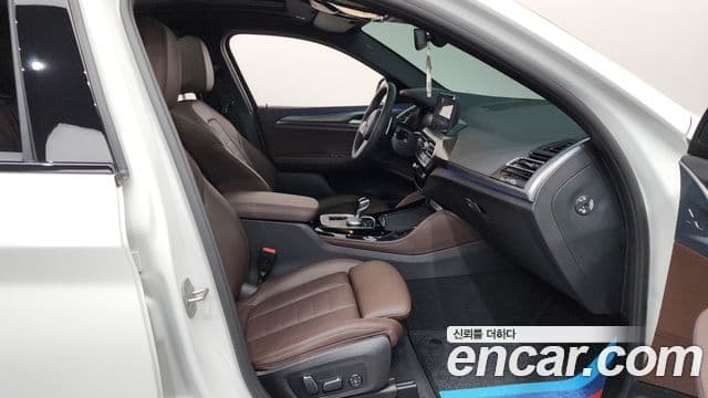 BMW X4 2025 — Şəkil 18/34