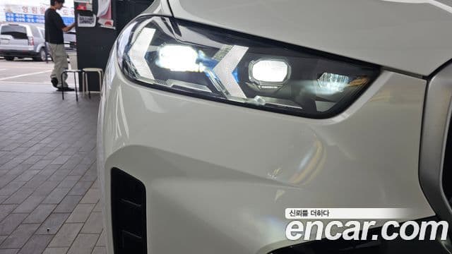 BMW X5 2023 — Photo 20/37