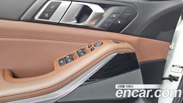 BMW X5 2023 — Photo 4/37